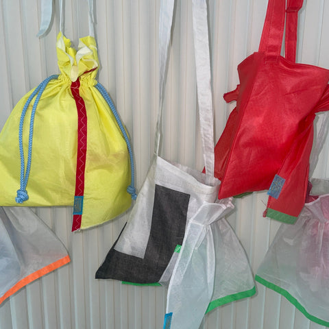 ReBorn bag (red/white)