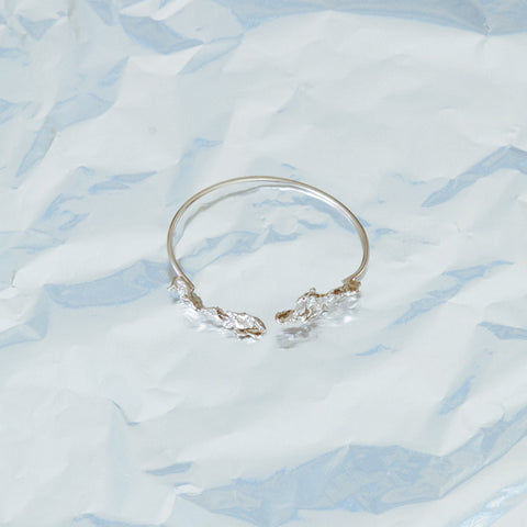 Cuff: Runtuh 24