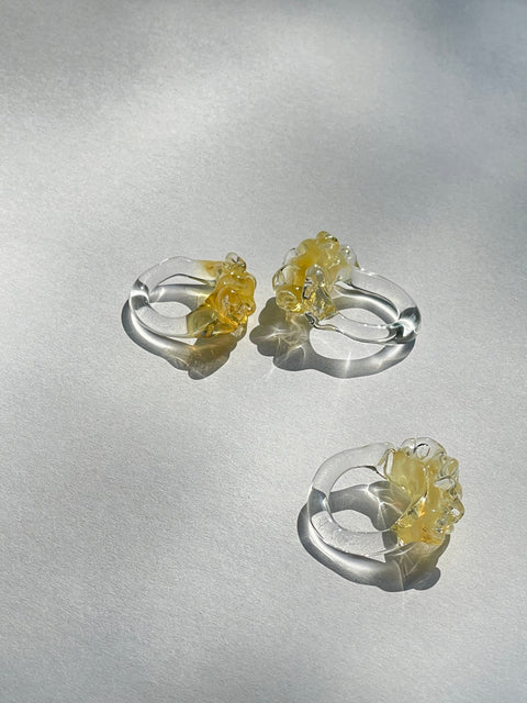 Christmas Ribbon Rings: Yellow