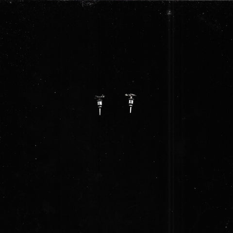 Earrings: Koma 00 silver