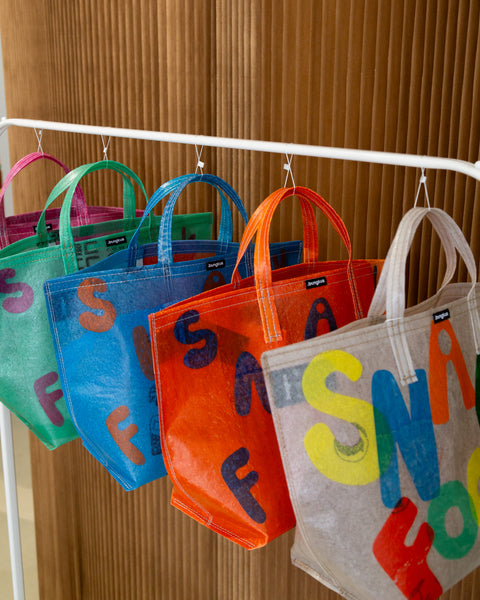 Snackfood x bungkus tote - orange/blue