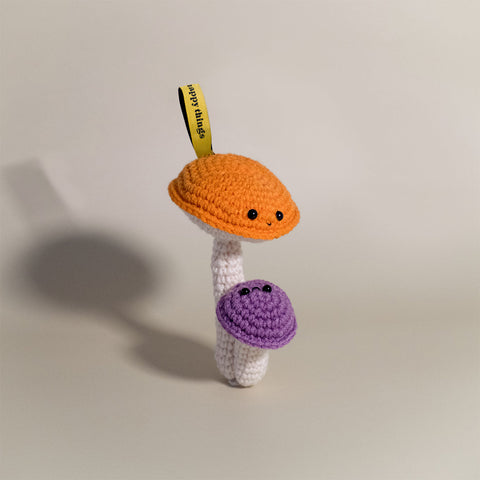 Mama/baby mushroom crochet toy