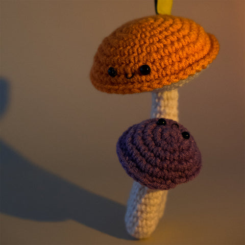 Mama/baby mushroom crochet toy