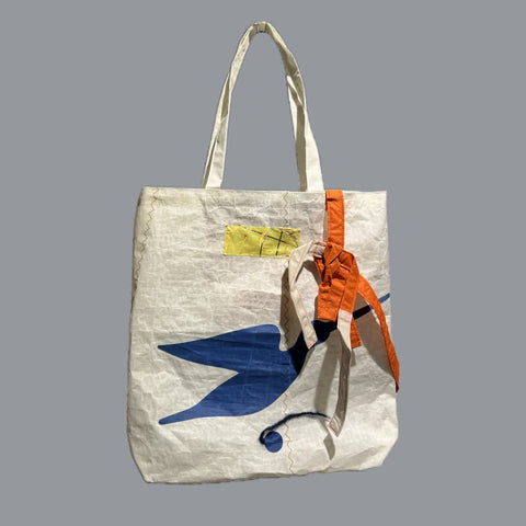 Sail tote blue bird