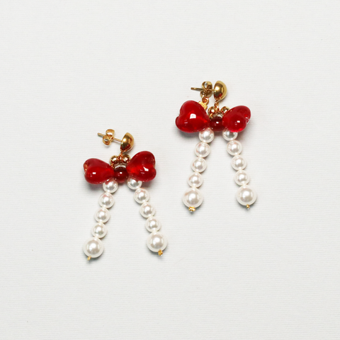 Ribbon earrings in red