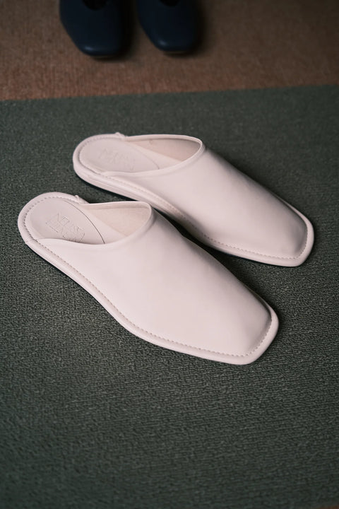 Everyday Women's Home Sliders (Off White)