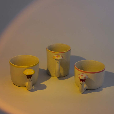 Abang Black Glasses mushroom mug