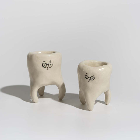 Milk tooth ceramic vessel